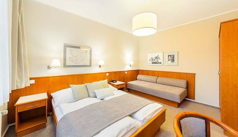 Hotel Sněžka Špindlerův Mlýn - Třílůžkový pokoj De-Luxe, Dvoulůžkový pokoj De-Luxe